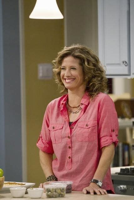 nancy travis wikipedia|last man standing wife.